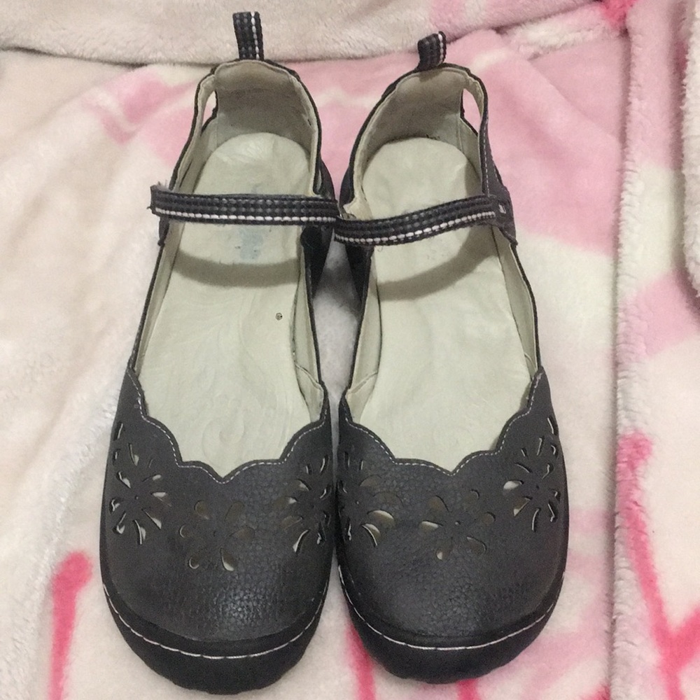 JBU all terrain sandals